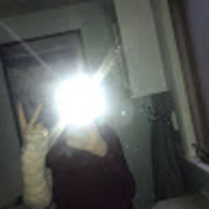 Meet your Posher, Lizzy